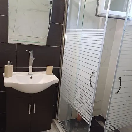 G.Tzanis Luxury Apartments Parga Extérieur photo