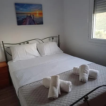 G.Tzanis Luxury Apartments Parga Extérieur photo